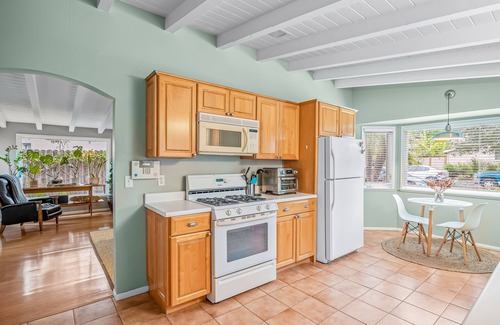 West Mesa Casa | Coastal bungalow with fenced yard & private outdoor living - 2 blocks from beach