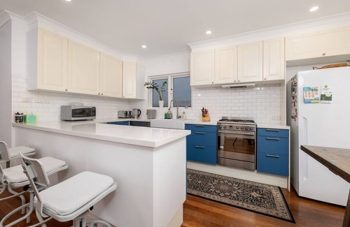 Mosman Park Casa | Coastal Character – 3BR Mosman Park Home with Backyard & Charm