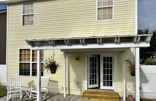 Old Town Bluffton Casa | Coastal Charm - Bluffton Retreat
