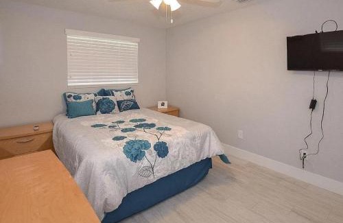 Holland By The Sea Casa | Coastal Charm - Just a Short Walk to the Beach!