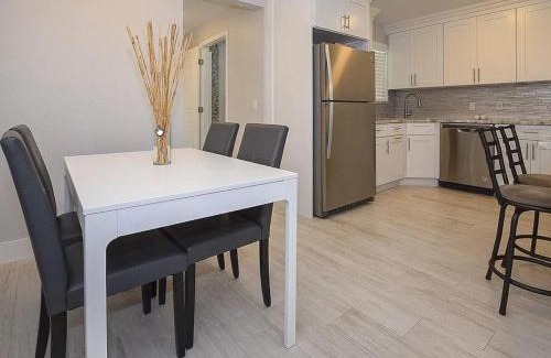 Holland By The Sea Casa | Coastal Charm - Just a Short Walk to the Beach!