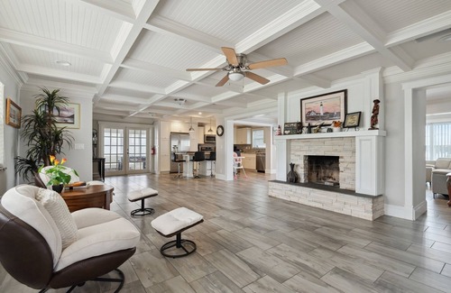 Palm Harbor Estates Casa | Coastal Charm: Seaside Hideaway by RedAwning