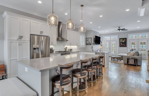 Hitch Village - Fred Wessels Homes Casa | Coastal Chic Home Steps to River Front w/ Parking + Patio by Lucky Savannah
