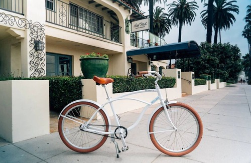 West Beach Casa | Coastal Chic Retreat: Boutique Hotel with Ocean Views | Pets Are Welcome