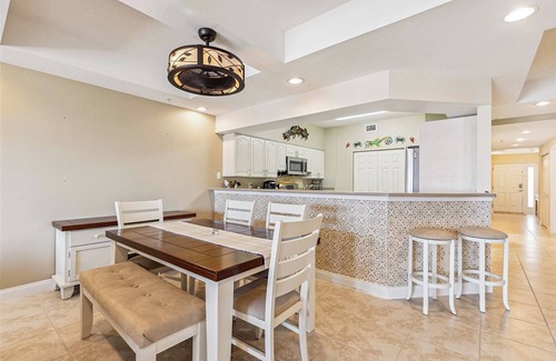 Avon By The Sea Condominio | Coastal Comfort 3BR Condo with Pool & Hot Tub