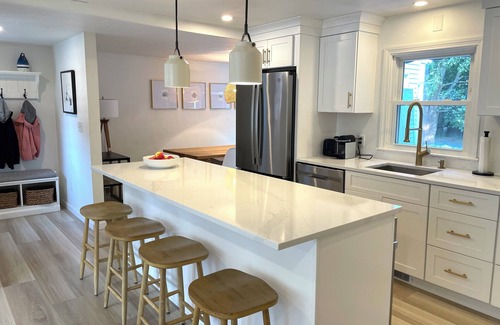 Rye Casa | Coastal Comfort in Rye: 1 Mile to Beach & 8 Minutes to Downtown Portsmouth