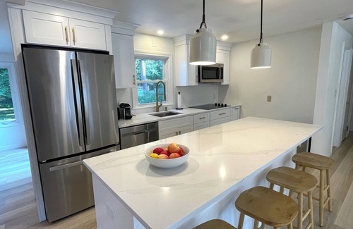 Rye Casa | Coastal Comfort in Rye: 1 Mile to Beach & 8 Minutes to Downtown Portsmouth