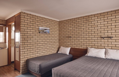 Narooma Hotel | Coastal Comfort Motel