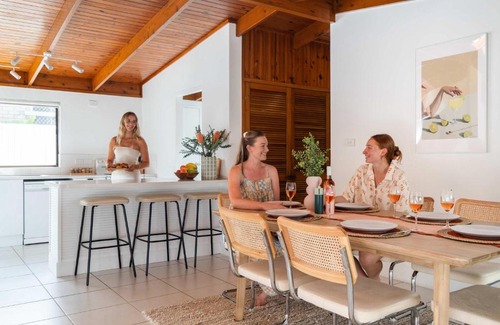 Maroochydore Casa | Coastal Comfort: Relax & Recharge in Maroochydore