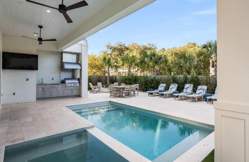 Seacrest Casa | Coastal Comfort