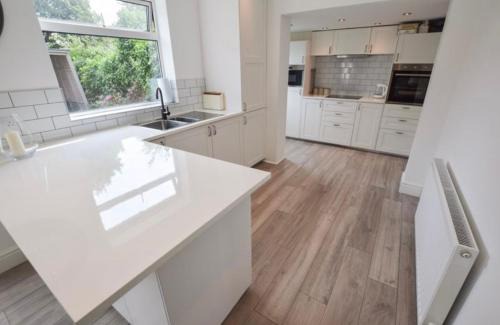 Blyth Casa | Coastal Corporate Stays