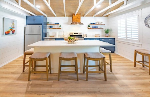 Bel Air Casa | Coastal Cottage 500 Steps from the Beach