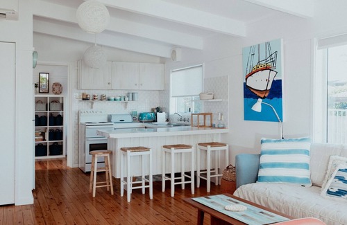 Narrawallee Casa | Free night on us this winter at Coastal Cottage