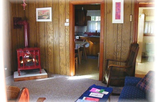 Sturgeon Bay Cabaña | Coastal Cottage Complejo turístico. Cómoda casa acogedora. Duerme hasta 5, WiFi gratuito, aislado