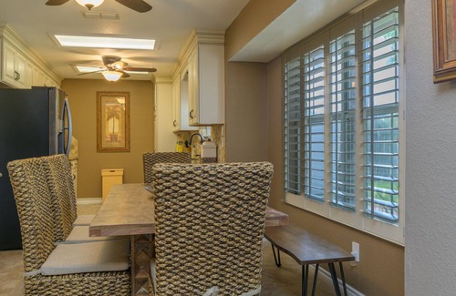 Laguna Vista Casa | Coastal Cottage