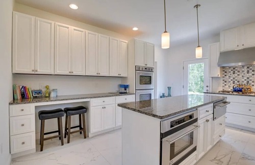 Conway Casa | Coastal Country Getaway!