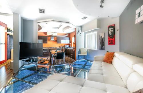 Pembroke Apartamento | Coastal Creek