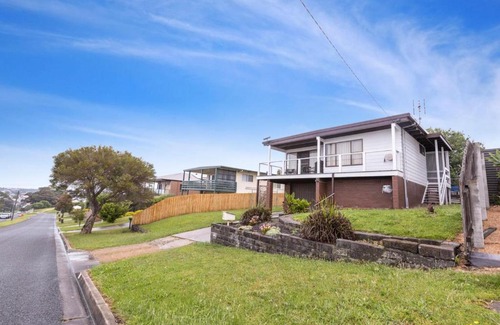 Lakes Entrance Casa | Coastal Crest