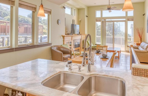 Nelscott Casa | Coastal Dream