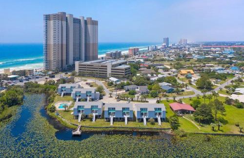 El Centro Beach Casa | Coastal Drift