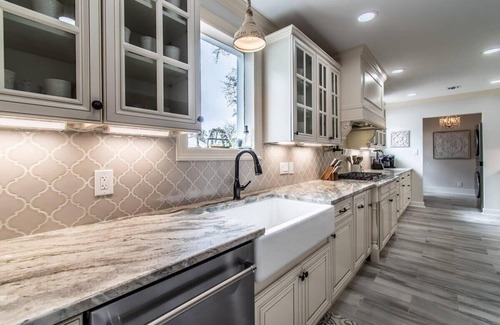 Bay Area Casa | Coastal Elegance Unveiled