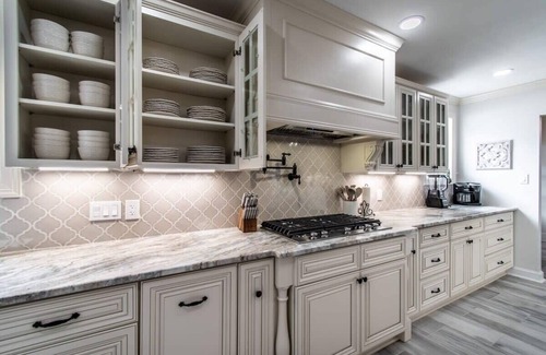 Bay Area Casa | Coastal Elegance Unveiled