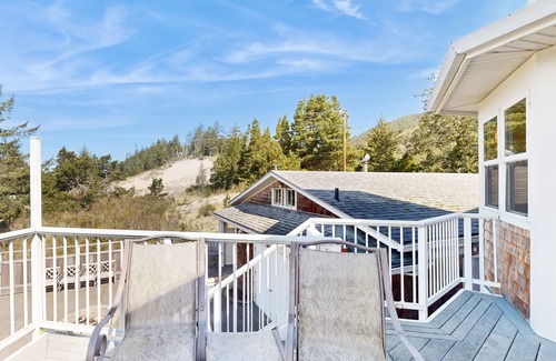 Rockaway Beach Casa | Coastal estate with private hot tub, enclosed yard, firepit, & game room