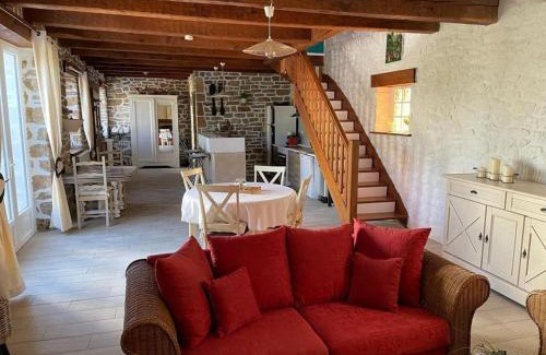 Plouhinec Casa | Coastal Family Retreat