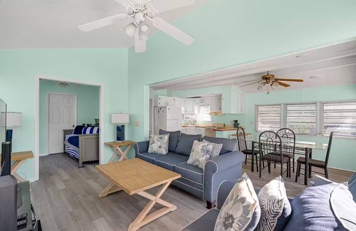 Hutchinson Island South Casa | Coastal Getaway steps 2 beach!