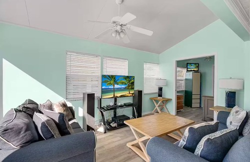 Hutchinson Island South Casa | Coastal Getaway steps 2 beach!