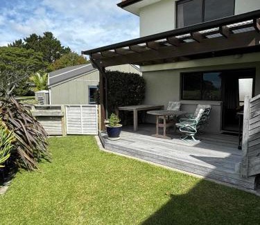 Mount Maunganui Apartamento | Coastal golfers guest house