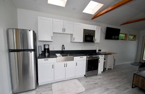 Toro Canyon Casa | Coastal Guest House in Nature