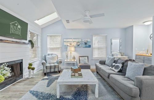Mount Pleasant Casa | Coastal Haven 5 mins to Beach 15 mins to dtwn