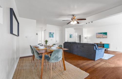 Village of La Jolla Casa | Coastal Hideaway