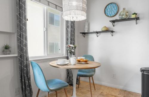 Village of La Jolla Casa | Coastal Hideaway