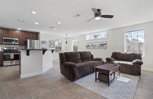 Sunset Bayou Casa | COASTAL HM WITH BOAT LIFT AND DOCK, 2 MILES FROM BEACH