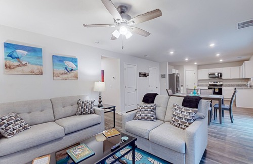 St. James Casa | Coastal home with community pool, close to beach and local attractions