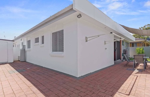 Bateau Bay Casa | Coastal Inspired Escape - Poppy's Place