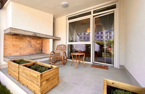 Porto Santa Margherita Villa | Villa costera con jardín privado