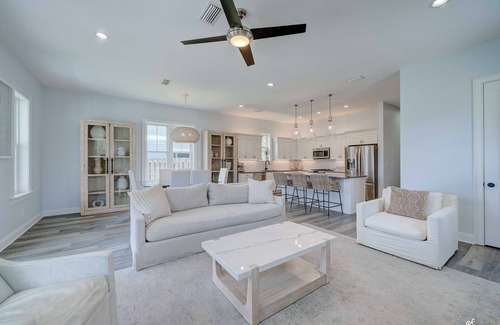 West Panama City Beach Casa | Coastal Living | Lake Views | Private Pool & Spa | 6-Seater Golf Cart