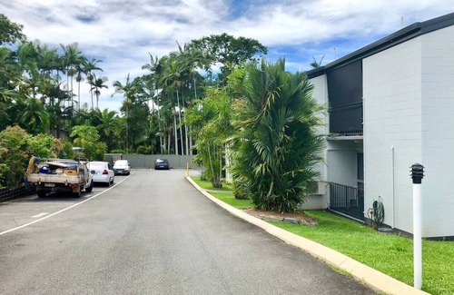 Edge Hill Apartamento | Coastal Living near Shops and Botanical Gardens