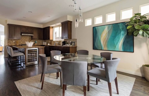 Huntington Beach Casa | Coastal Luxury Home in Huntington Beach, California