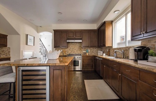 Huntington Beach Casa | Coastal Luxury Home in Huntington Beach, California