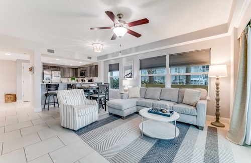Ocean View Halifax Estates Condominio | Coastal Oasis at The Aruba - Long Term Discounts!