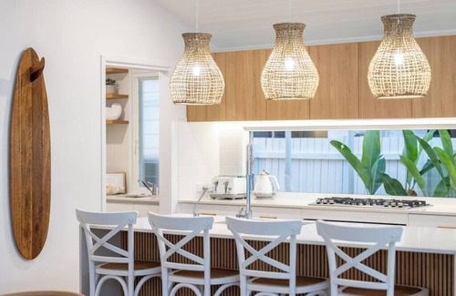 Coolum Beach Casa | Coastal oasis - family & pet friendly.