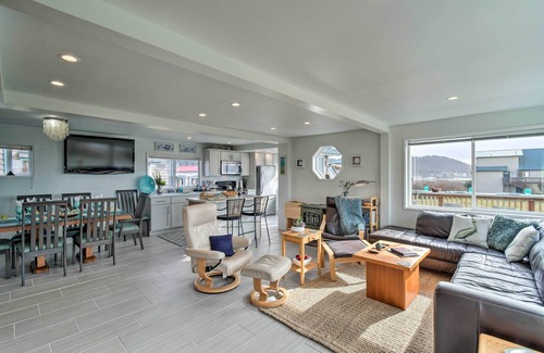 Pacific Beach Casa | ¡NUEVO! Retiro costero actualizado con terraza y vistas al mar