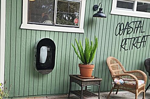 Marine Terrace Casa | Coastal Retreat King Beds Big Sur Cabin EVCharger