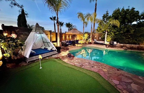 Ocean Hills Casa | Retiro costero: piscina, spa, putting green, fogata, sala de juegos y cerca de la playa.