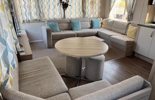 Aberystwyth Casa | Coastal Serenity Escape Clarach Bay Sea Viev Modern 2019 model No Pets