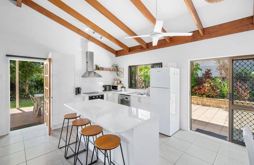 Kewarra Beach Casa | Coastal Soul Luxury Home Trinity Beach